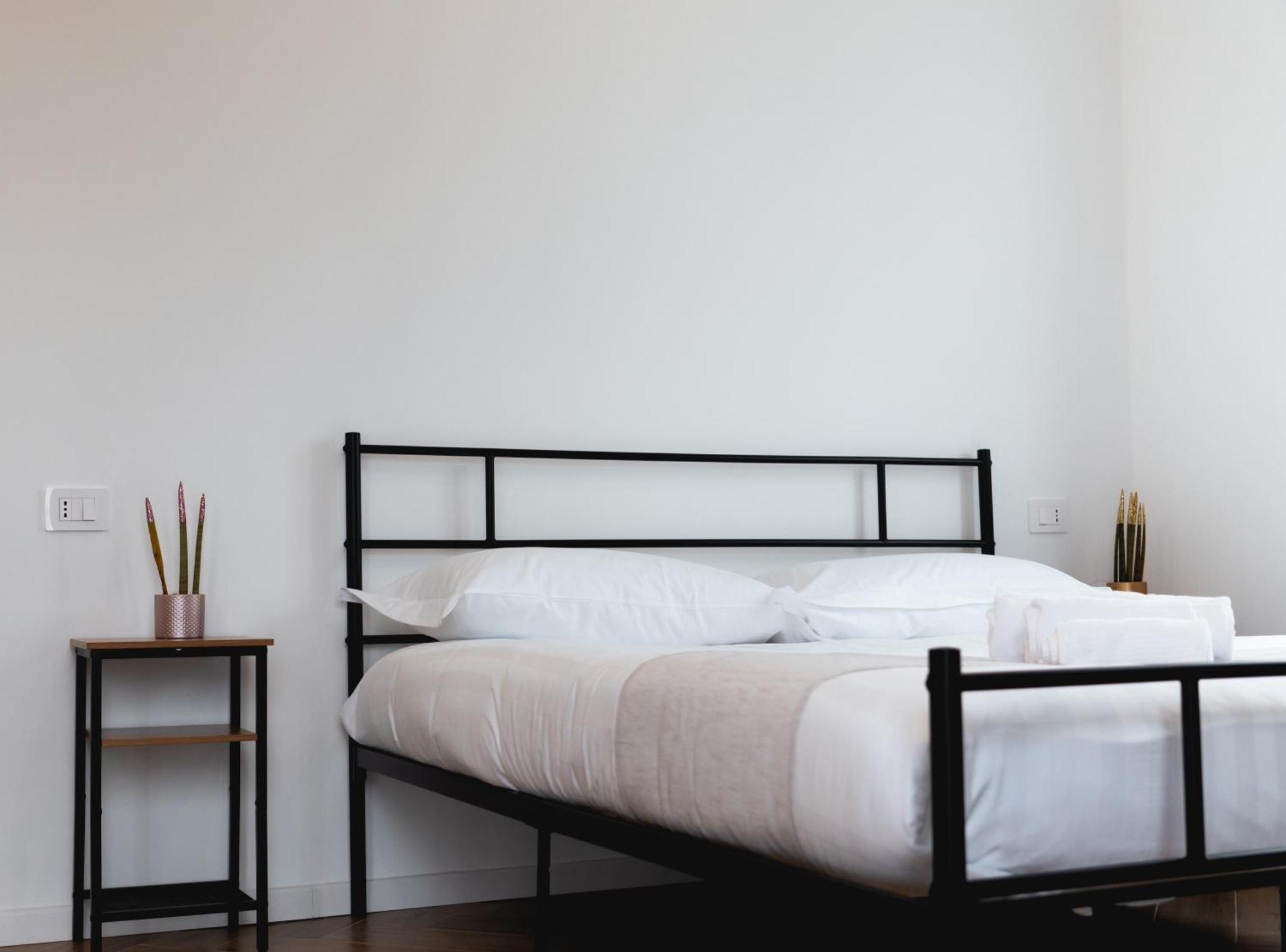 Real Estate Dream B&B Curno Buitenkant foto